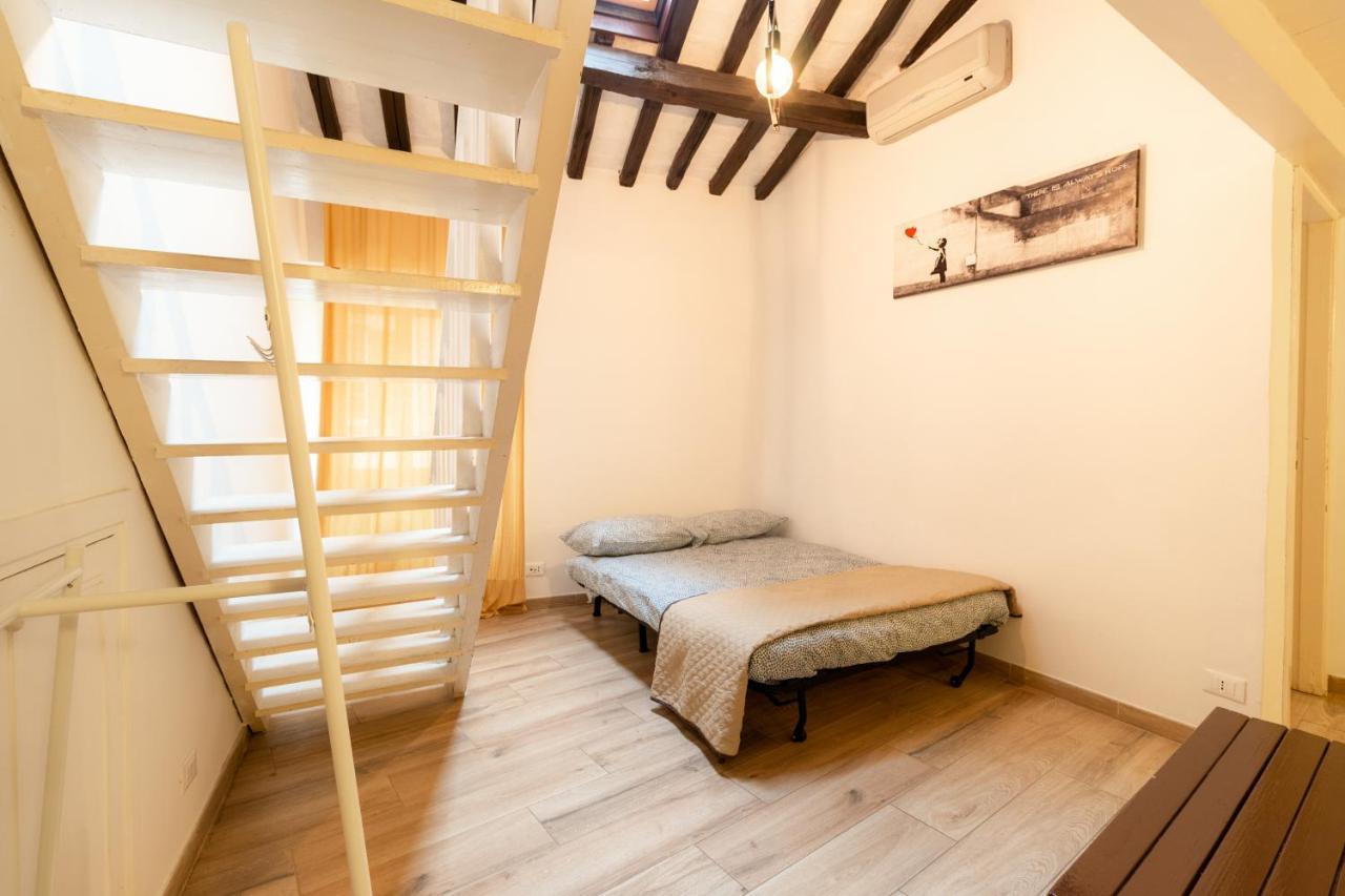 Trastevere Four Seasons Trilussa 2 Рим Екстер'єр фото